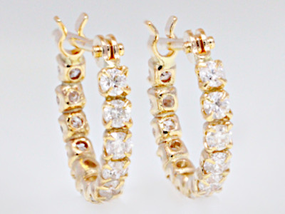 K18合計0.3ctダイヤモンドエタニティピアス